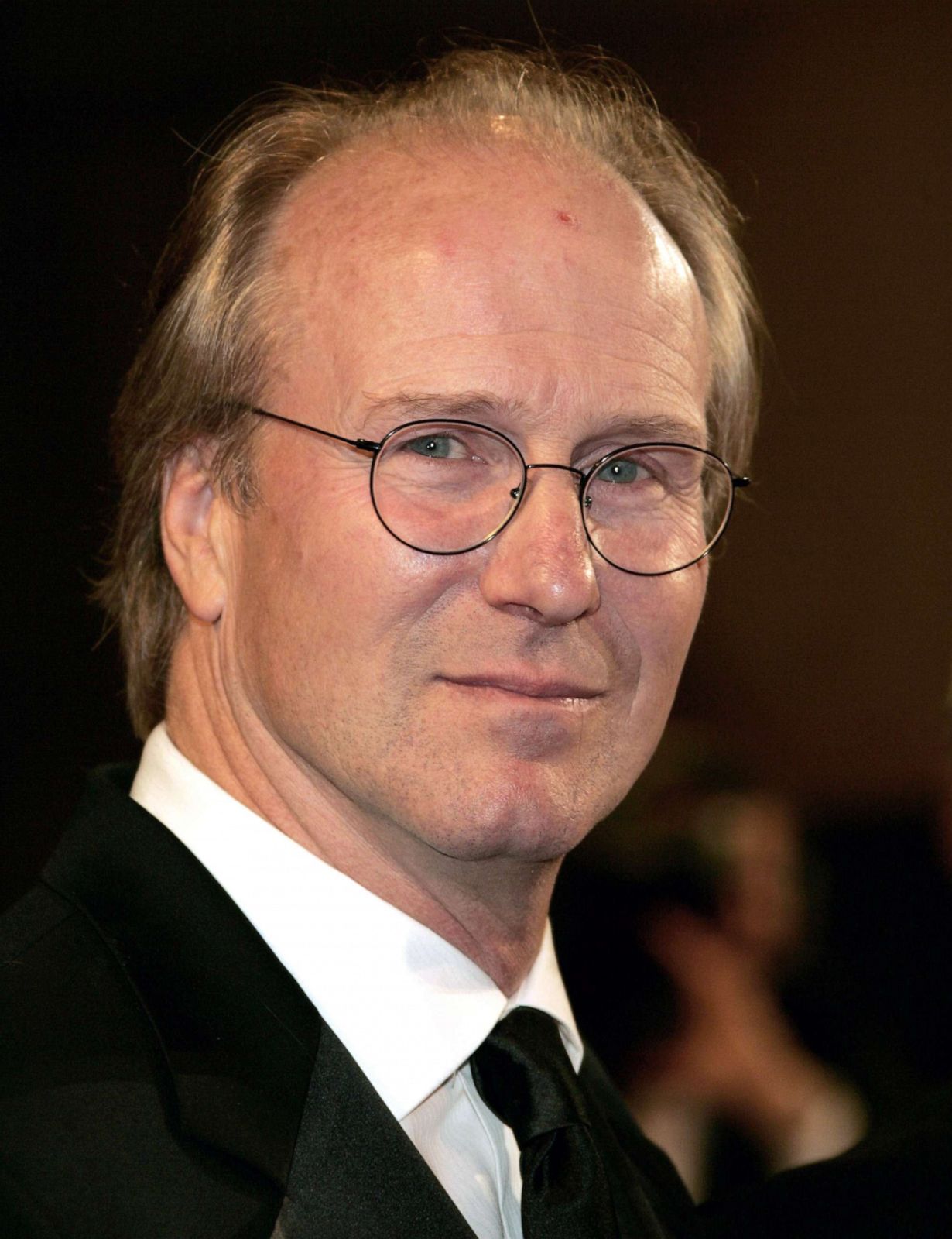 A person wearing glasses
Description automatically generated with medium confidence